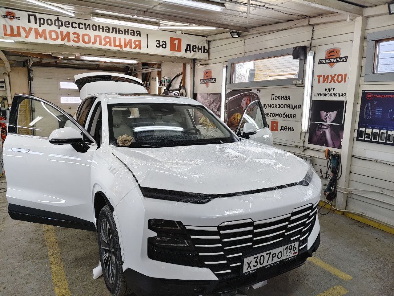 От Jimny до Zeekr: Праздник бронированных авто и последние работы недели!