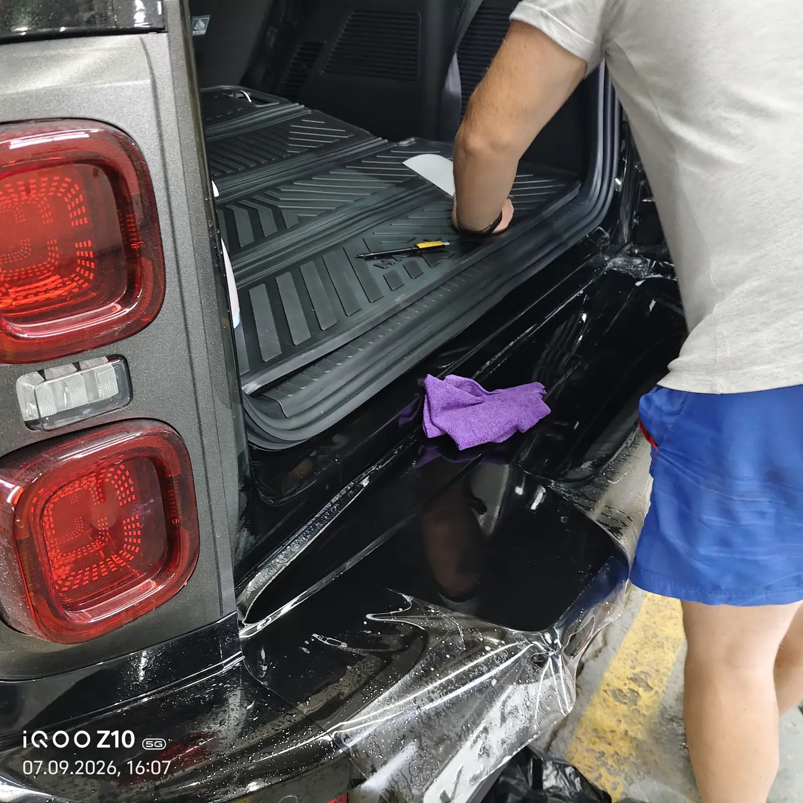 Оклейка зон риска на Haval H9 2026 г полиуретановой пленкой.